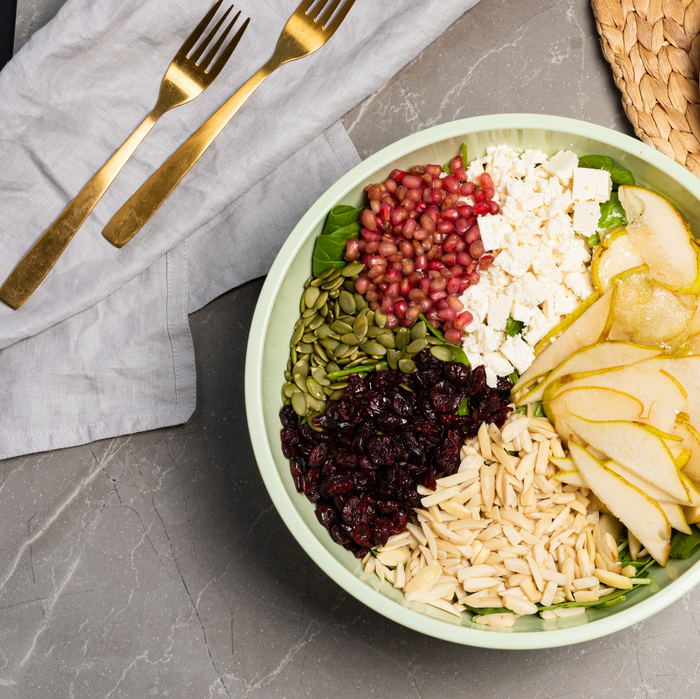 RECIPE: PEAR POMERGRANATE SALAD